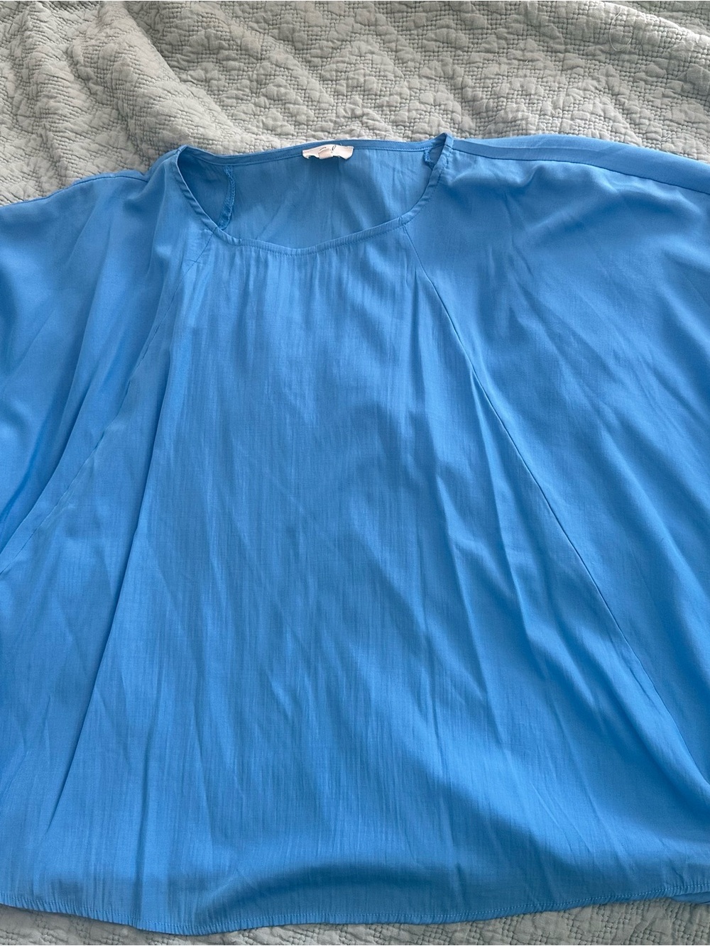 easel Sky Blue Flowing Tunic Top
